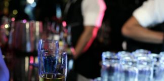 Alcol, in Italia 1,3 mln 11-25enni bevitori a rischio: 620mila sono under 18