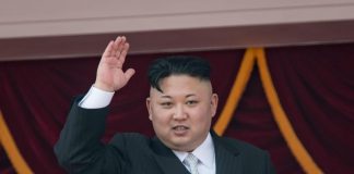 Tifone Khanun arriva in Corea del Nord, l’ordine: “Salvate i ritratti di Kim”