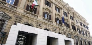 Mef entra in Tim, firmato memorandum con Kkr: definirà scelte strategiche