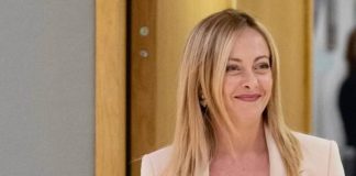 Giorgia Meloni: “Vesto solo italiano, prediligo brand meno noti”