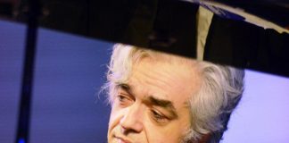 Morgan, insulti al pubblico e poi le scuse: “Non sono omofobo”