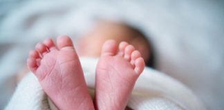 Bonus bebè da 5mila euro per i neogenitori, le nuove misure di Prysmian