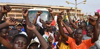 Golpe in Niger, paesi Ecowas mobilitano forza di intervento militare
