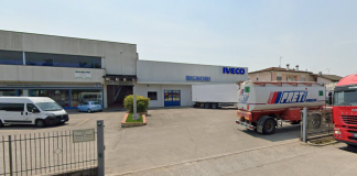 Infortunio in officina a Goito, 65enne cade dal tetto e fa un volo di 6 metri. Elitrasportato a Brescia