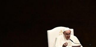 Papa Francesco: “Sogno un’Europa che includa i popoli”