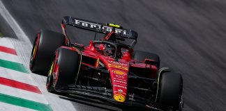 Le Ferrari volano a Monza: Sainz in pole, Leclerc terzo