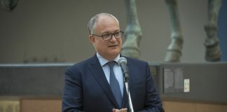 Gualtieri “Il Superbonus doveva finire nel 2021”