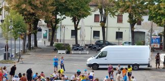 Bozzolo, successo per la festa dell’oratorio, e sul piazzale all’opera i “piccoli madonnari”