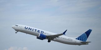 Paura su volo Usa-Roma: “Aereo giù per 8mila metri”