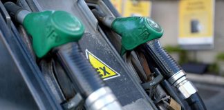 Carburanti, corrono prezzi benzina e diesel in Italia