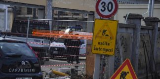 Napoli, evade dai domiciliari per andare a lavorare: “Avevo bisogno di soldi”