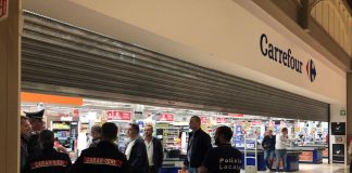 Accoltellò 6 persone in centro commerciale Assago, condannato a 19 anni
