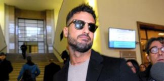 Fabrizio Corona, nuovi guai: fermato alla guida di un suv senza patente