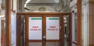 Covid Italia, su i contagi: 21.309 casi, +44% in 7 giorni