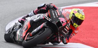 MotoGp Barcellona, vince Espargaro davanti a Vinales