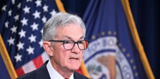 Fed lascia i tassi invariati: “Pronti ad alzarli se necessario”
