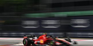 F1, Gp Singapore: Ferrari in pole con Sainz, poi Russell e Leclerc