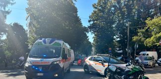 Investito da un’auto, ciclista 24enne finisce all’ospedale