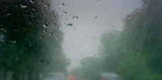 Meteo oggi e domani, maltempo sull’Italia: allerta arancione in Lombardia