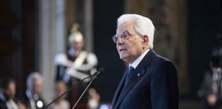 Mattarella: “Violenza su donne intollerabile barbarie sociale”