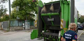 Milano, donna investita e uccisa da camion rifiuti Amsa