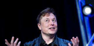 “Elon Musk ha sabotato un attacco dell’Ucraina contro la flotta russa”