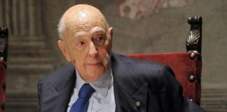 Giorgio Napolitano, sepoltura al cimitero acattolico di Roma