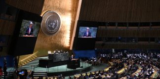 Guterres: “Democrazia in pericolo, autoritarismo avanza”
