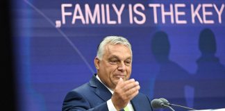 Orban: “Bene Giorgia Meloni, ogni bambino abbia padre e madre”