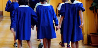 Teenager e violenza. L’appello di ActionAid: “Solo educazione sessuale alle superiori non basta”