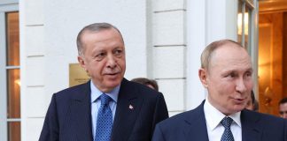 Ucraina, Russia attacca porto Izmail. Oggi l’incontro tra Putin e Erdogan