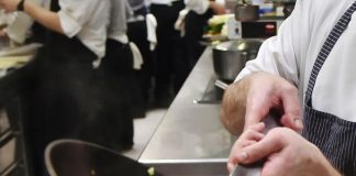 Turismo e ristorazione, irregolarità nel 70% delle aziende in Lombardia