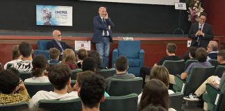 Incontro a Suzzara tra gli studenti e Adalberto Scemma, vincitore del premio “Giordano Cucconi”