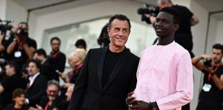 Mostra Cinema Venezia, attore di Garrone miglior esordiente: Seydou Sarr piange sul palco