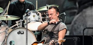 Bruce Springsteen, rinviate al 2024 date tour per problemi di salute