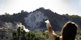 Terremoto Napoli, a Campi Flegrei scosse sempre più frequenti: cosa succede