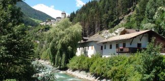 La Valle Aurina ospita il 1° Simposio internazionale della lavorazione al Tombolo