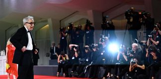 Mostra Cinema Venezia 2023, Woody Allen contestato sul red carpet: “Stupratore”