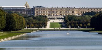 Versailles compie 400 anni, nella reggia la cena per Carlo e Camilla