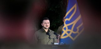 Ucraina-Russia, Zelensky: “Putin nuovo Hitler, rischiamo terza guerra mondiale”