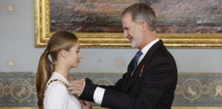 Spagna, principessa Leonor diventa maggiorenne: è l’erede al trono