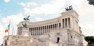 Roma, piazza Venezia chiusa per due ore oggi 23 ottobre