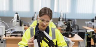 Intelligenza artificiale? Oltre metà italiani preoccupata per taglio stipendi e posti di lavoro