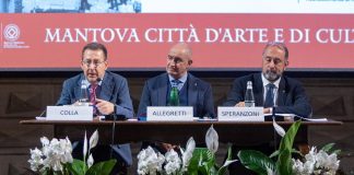 Bibiena gremito per l’incontro sulla strage di Bologna: “Violenza politica per boicottare la democrazia”