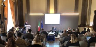 Italiani all’estero, Fondazione Migrantes: “Sono 6 milioni gli iscritti all’anagrafe, 285mila over 85”
