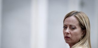 Meloni: “Rottura con Giambruno? Sto bene ma non voglio più parlarne”