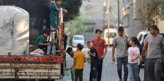 Gaza, Egitto aprirà valico di Rafah: aiuti umanitari da venerdì, l’accordo