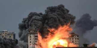Israele, raid a Gaza: bombardati numerosi obiettivi Hamas