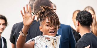 Tattoo e gemme sui denti la nuova moda: ecco cosa dicono gli esperti