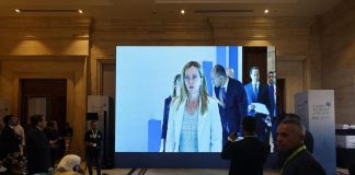 Giorgia Meloni al Cairo al summit per la pace